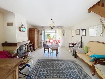 Maison - 77 m² - 5 pièces