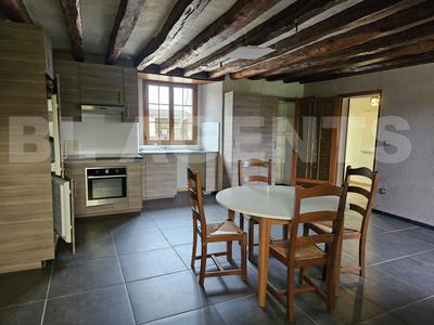 Maison ancienne - 175 m² - 10 pièces