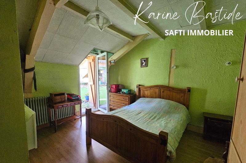 Maison - 245 m² - 10 pièces