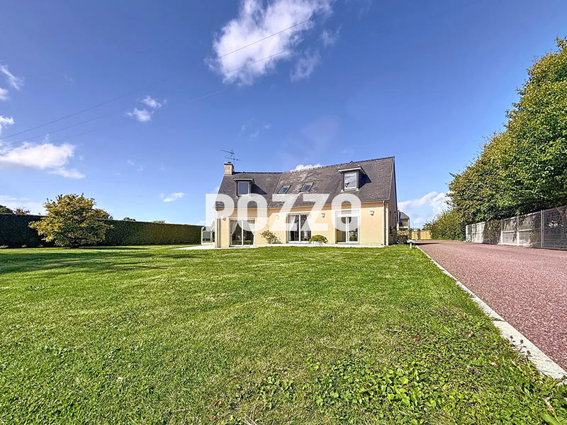 Maison - 159 m² - 7 pièces