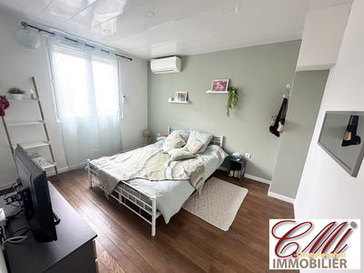 Maison - 146 m² - 6 pièces