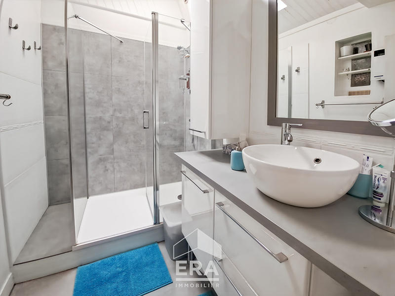 Maison - 170 m² - 7 pièces