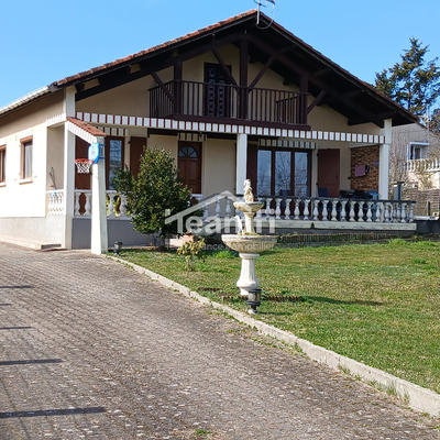 Maison - 134 m² - 7 pièces