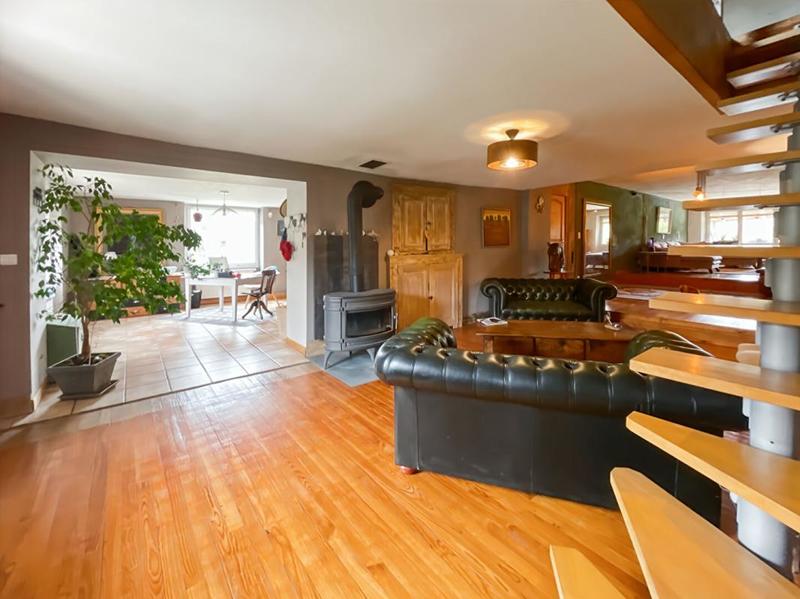 Maison - 362 m² - 12 pièces