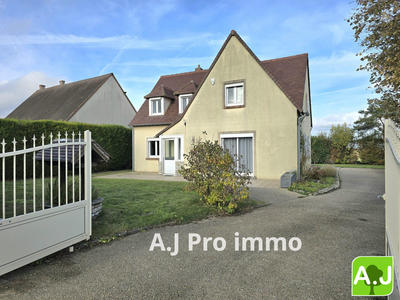 Maison traditionnelle - 125 m² - 6 pièces