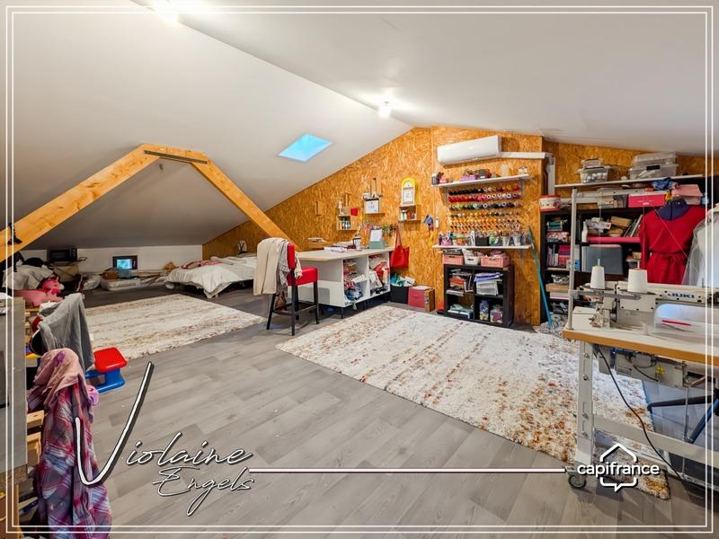 Maison de village - 285 m² - 9 pièces