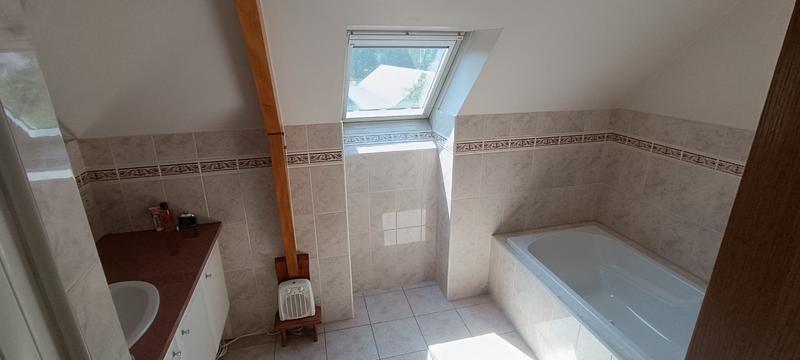 Maison traditionnelle - 205 m² - 7 pièces