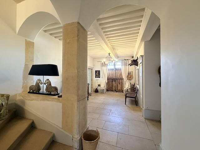 Propriété - 400 m² - 11 pièces