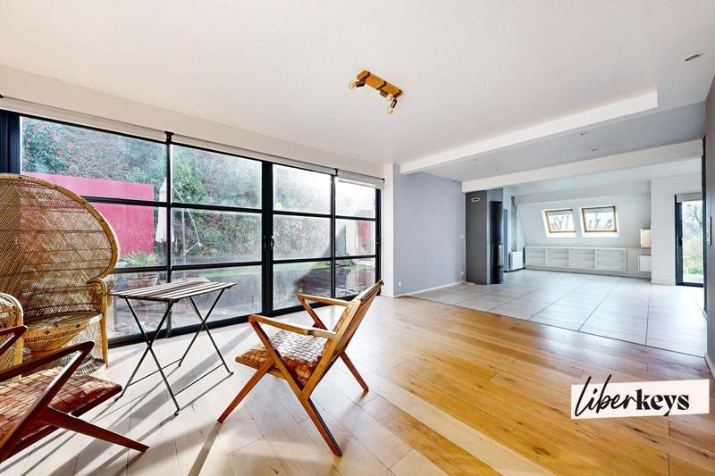 Propriété - 175 m² - 13 pièces