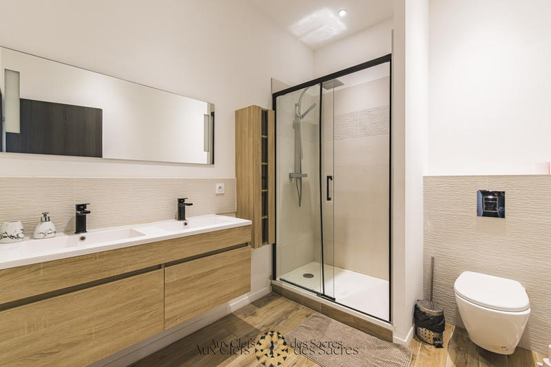 Appartement - 84 m² - 4 pièces