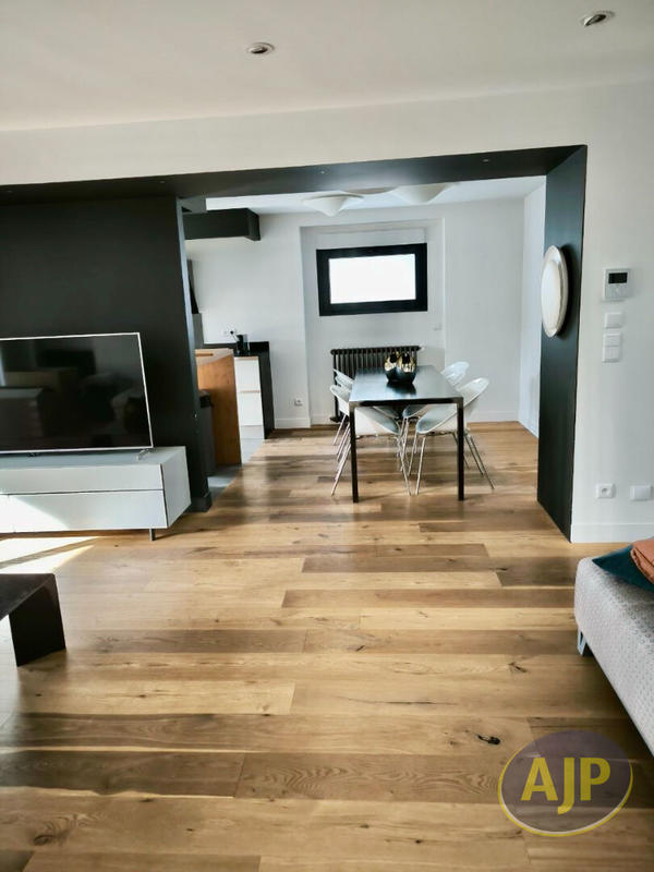 Maison - 175 m² - 5 pièces