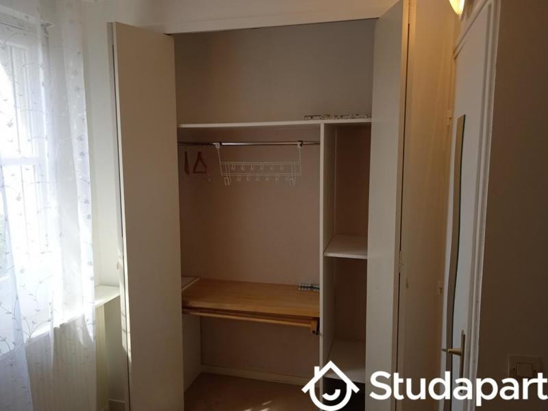 Chambre - 9 m² - 1 pièce