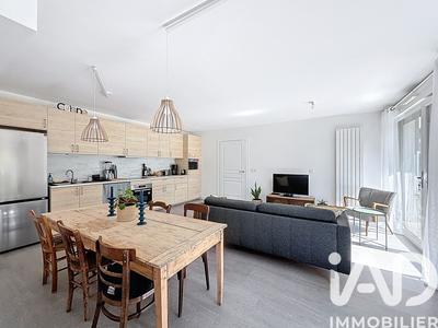 Appartement - 70 m² - 4 pièces