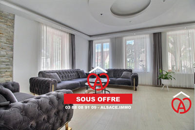 Maison - 143 m² - 7 pièces