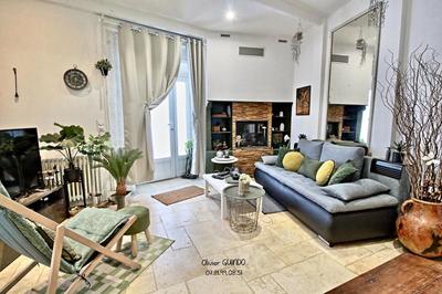 Maison - 98 m² - 5 pièces