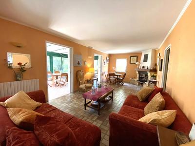 Maison - 133 m² - 7 pièces