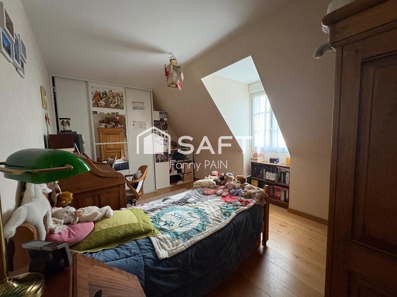 Maison - 165 m² - 7 pièces