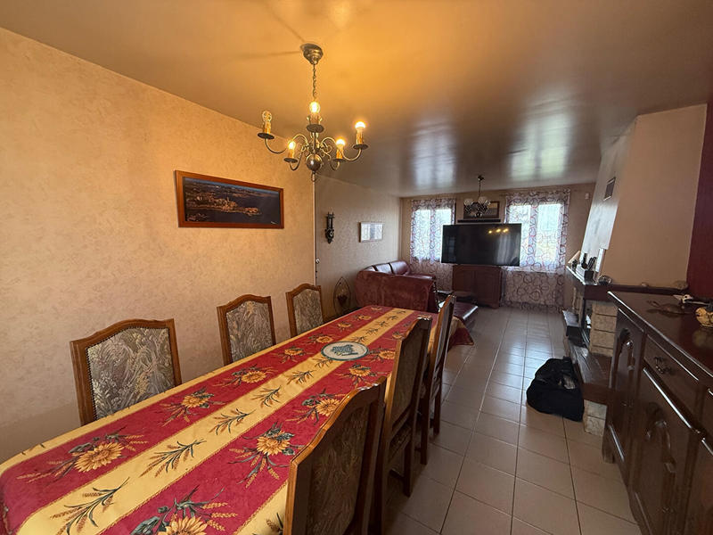 Maison - 110 m² - 4 pièces