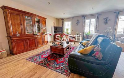 Appartement - 321 m² - 8 pièces