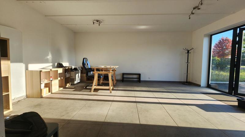 Local commercial - 445 m² - 3 pièces