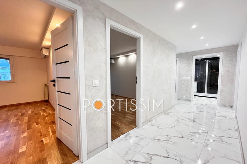 Appartement - 122 m² - 4 pièces