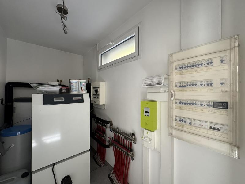 Maison - 195 m² - 6 pièces