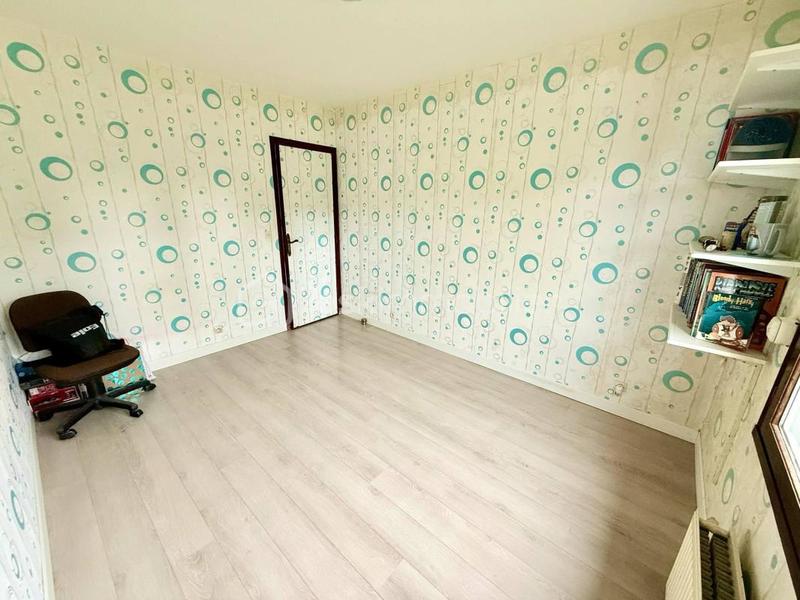 Maison - 161 m² - 7 pièces