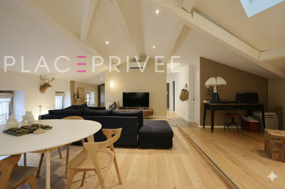 Appartement - 80 m² - 3 pièces