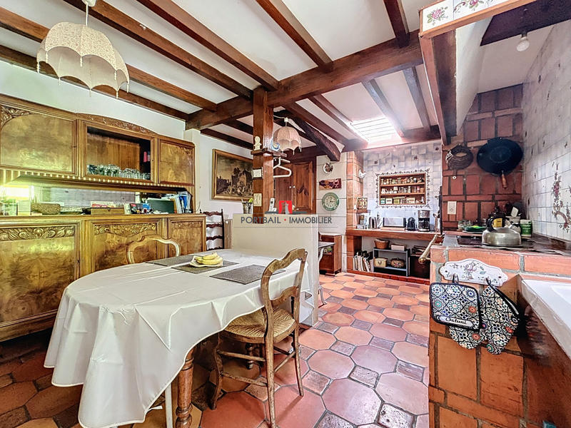 Maison - 193 m² - 6 pièces