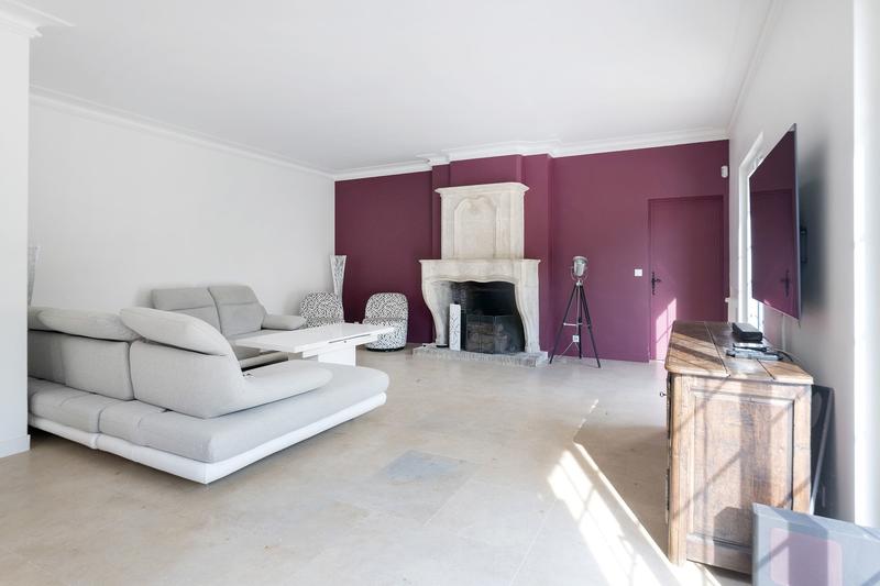 Maison - 500 m² - 9 pièces