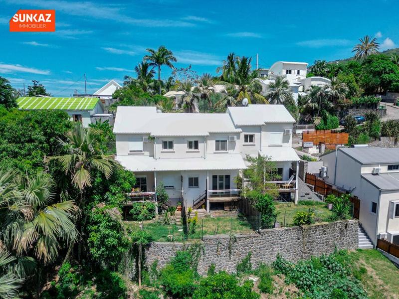 Maison - 82 m² - 3 pièces