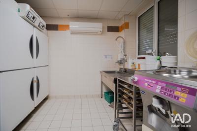 Local commercial - 289 m²