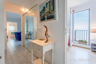 Appartement - 123 m² - 6 pièces