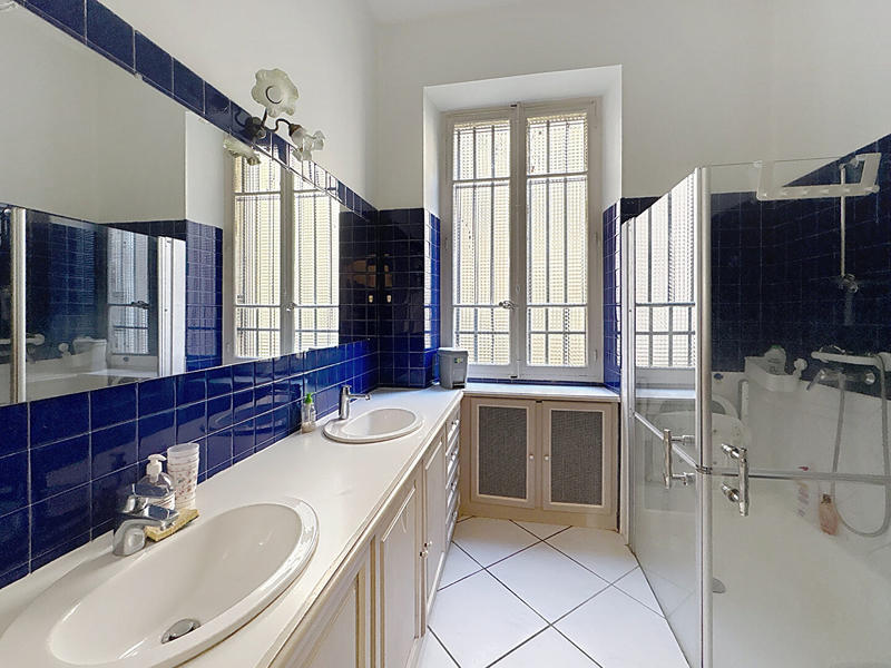 Appartement - 139 m² - 4 pièces