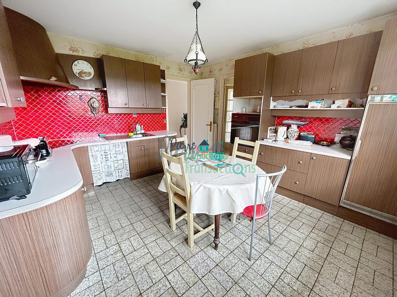 Maison - 104 m² - 4 pièces