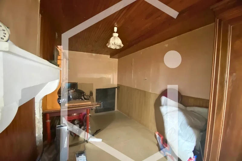 Maison - 176 m² - 2 pièces