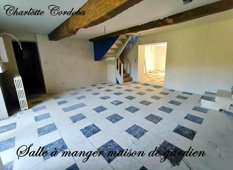 Maison - 478 m² - 16 pièces