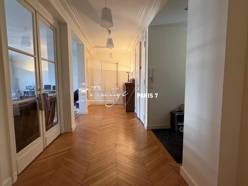 Appartement - 157 m² - 5 pièces