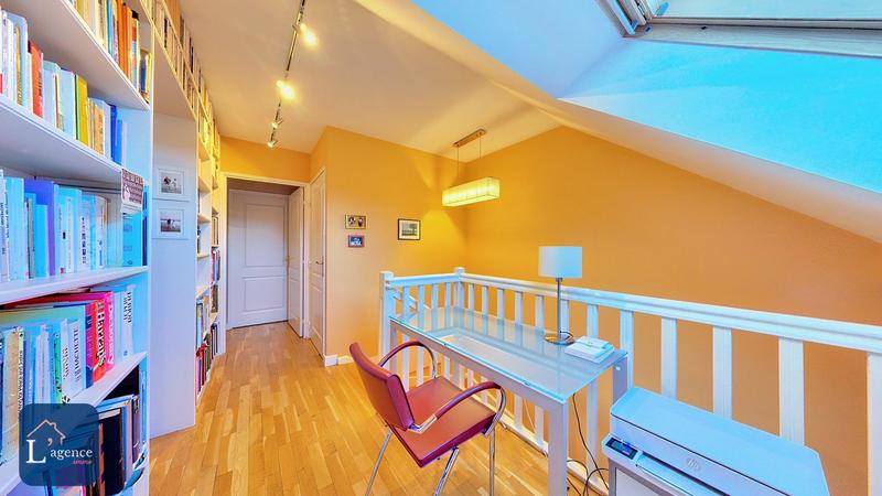 Appartement - 102 m² - 3 pièces