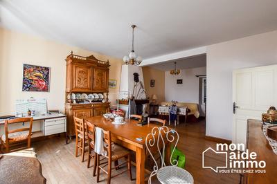 Maison ancienne - 120 m² - 7 pièces