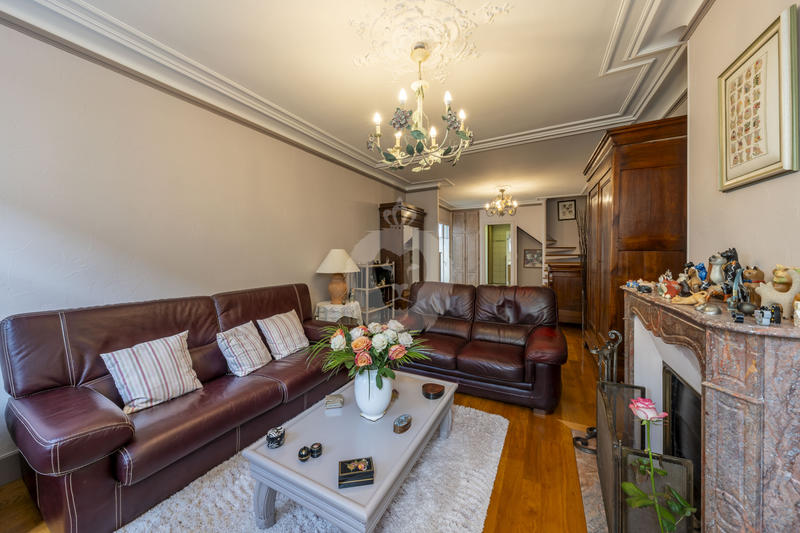 Appartement - 103 m² - 5 pièces