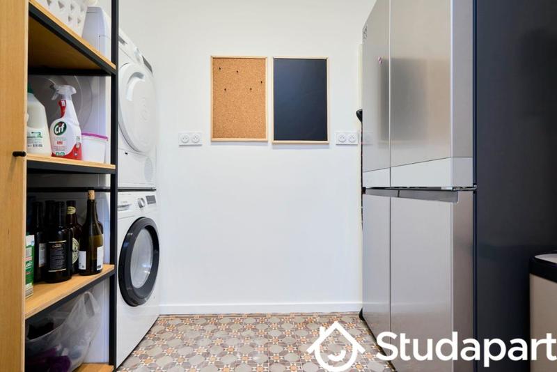 Chambre - 12 m² - 1 pièce