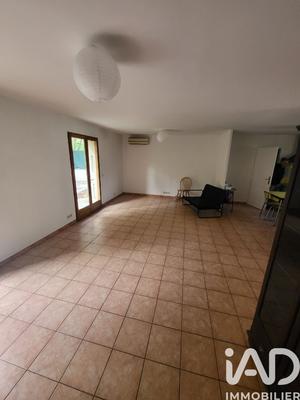 Maison - 105 m² - 4 pièces