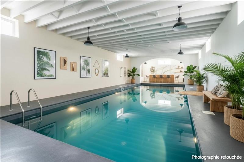 Maison - 900 m² - 1 pièce