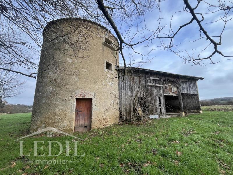 Grange - 100 m² - 2 pièces