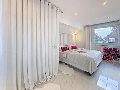 Pavillon - 134 m² - 6 pièces