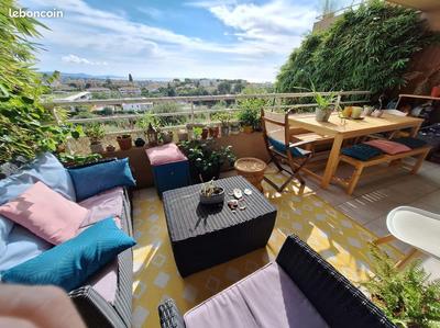 Appartement - 69 m² - 3 pièces