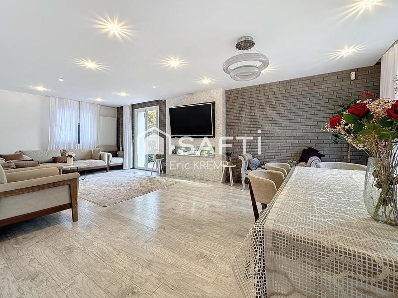 Maison - 180 m² - 7 pièces