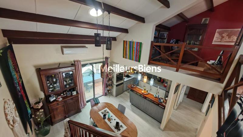 Maison - 167 m² - 6 pièces