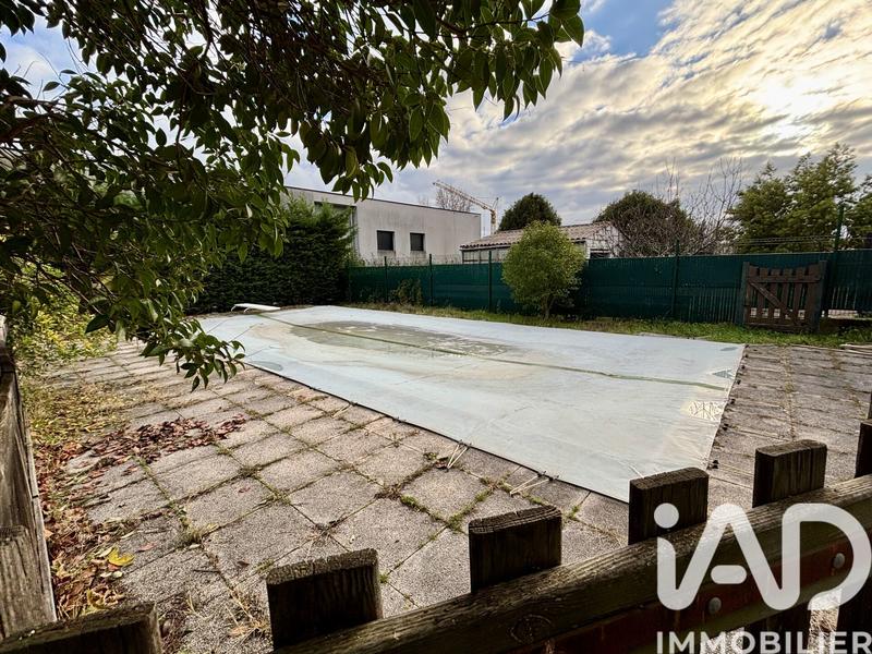 Maison - 190 m² - 6 pièces